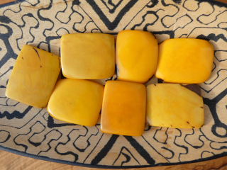 Tagua obdélník (žlutý, 2 dírky, bez kresby)