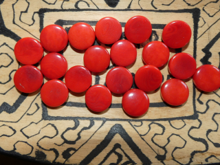 Tagua - placička 12 mm (červená)