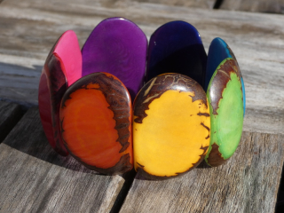 Náramek tagua (placky duha)