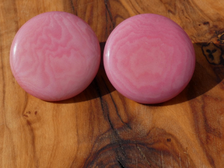Náušnice tagua (zapichovací, světle růžové)